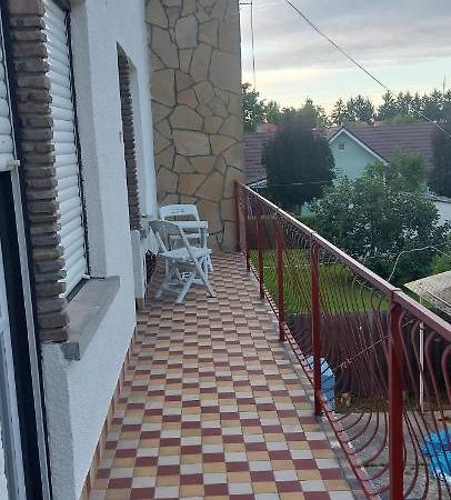 Bluebird Apartman 잘라카로쉬 외부 사진