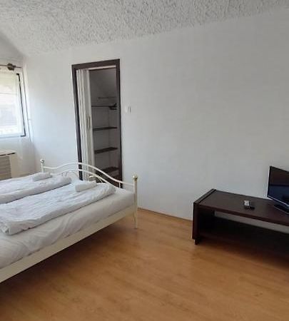 Bluebird Apartman 잘라카로쉬 외부 사진